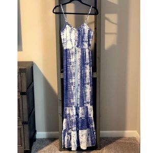White/Blue Tie Dye Maxi Dress
